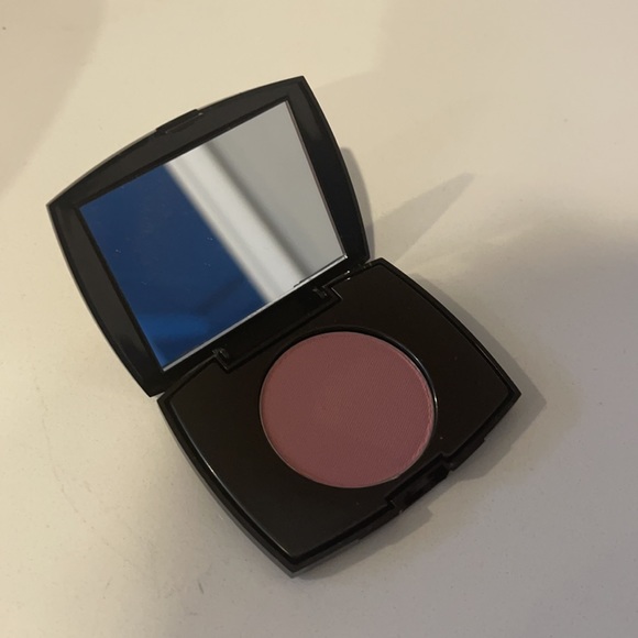 Brand new Lancôme blush with mirror compact - Picture 2 of 5